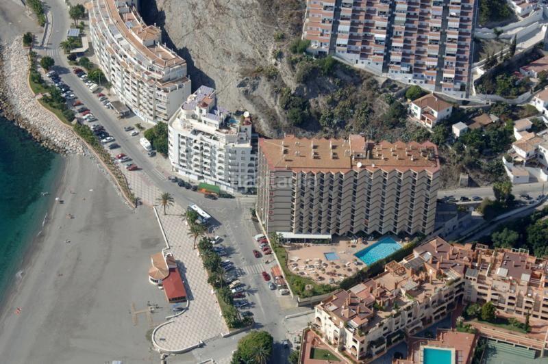 Foto 9ada5922-361e-478d-b997-5ccd487254f3. Alquiler estudio edificio chinasol, playade san cristobal en Almuñécar