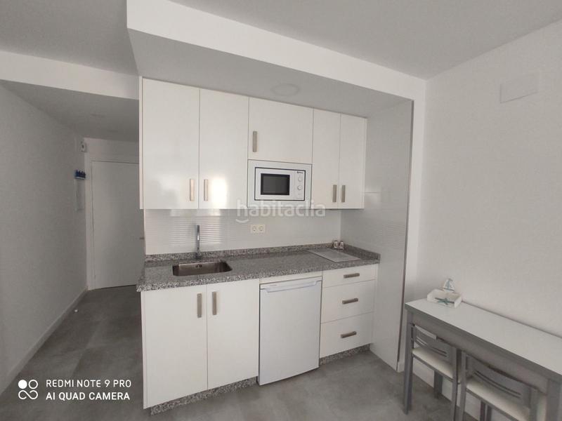 Foto 13c57f71-86b6-46ec-8867-34022ffd3a3a. Rent studio with pool in Almuñecar centro Almuñécar