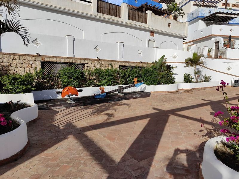 Foto 1a47df32-4001-45c1-a294-b85dac2b1b3a. Miete chalet mit pool in Cotobro Almuñécar