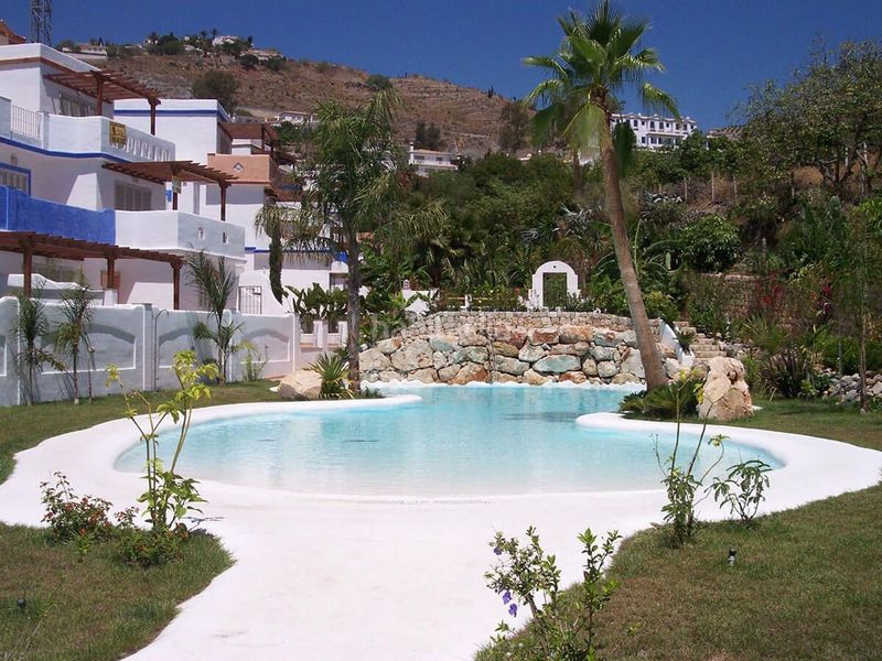 Foto be1d8ada-f891-4f90-a769-589df9795226. Miete chalet mit pool in Cotobro Almuñécar