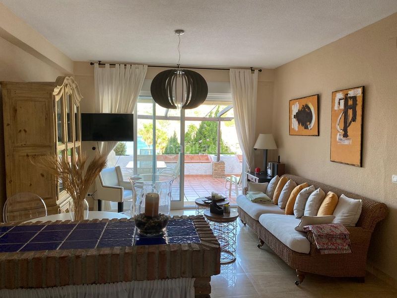 Foto 73938a6f-9871-4759-879e-c78ddca7f6de. Rent flat with parking in Cotobro Almuñécar