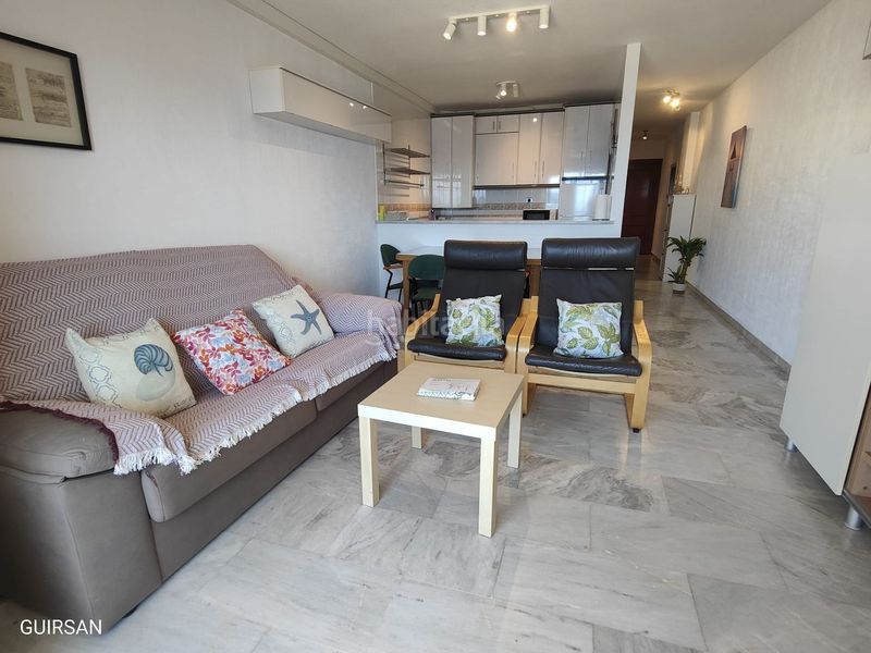 Foto 314b0f6f-b955-4b05-a20e-d3eba9508aff. Rent flat in paseo san cristóbal 18 in Almuñecar centro Almuñécar