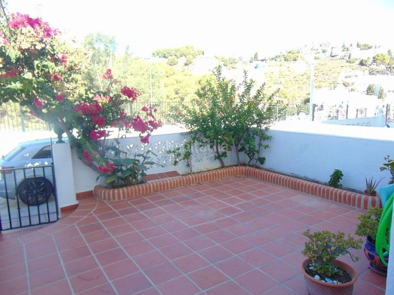 Foto 326533c2-53f7-4587-9a11-280d1befe2fb. Alquiler chalet en calle alclub 7 en Velilla - Velilla Taramay Almuñécar