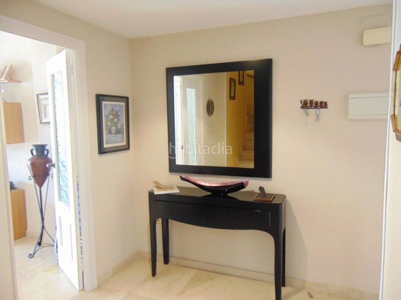 Foto a4207fe4-b5f1-4801-976f-989b3854ec25. Alquiler chalet en calle alclub 7 en Velilla - Velilla Taramay Almuñécar