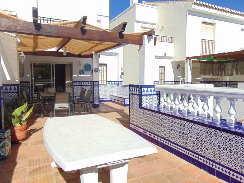 Foto bf082b3b-b671-4a86-b667-2db2b39a7efd. Alquiler chalet en calle alclub 7 en Velilla - Velilla Taramay Almuñécar