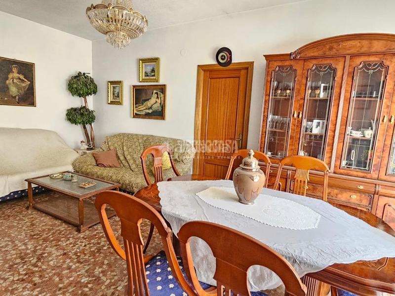 Foto af74e09a-669a-4753-812a-7d528c56b4d5. Piso  en venta en Cabra
