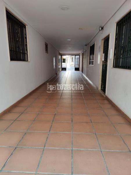 Foto 6083cf8f-ecd4-4971-aa46-ce5c71e8df02. Business premise in Cabra