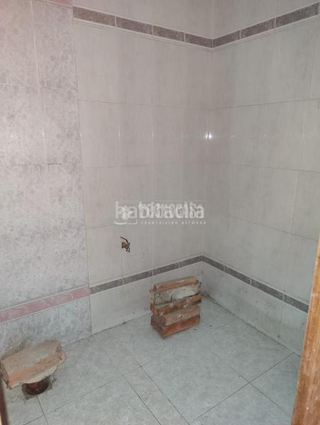 Foto 6f599b8c-b54d-4fdd-9793-5c72a3086edf. Business premise in Cabra