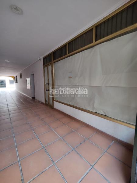 Foto 9bee11a5-0be2-4413-8973-949fa64b84b6. Business premise in Cabra