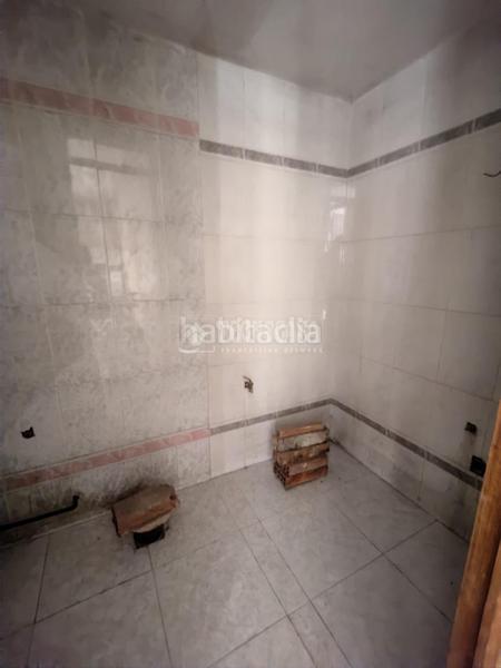 Foto e33367b3-e028-4e3a-b764-087da4074ce5. Business premise in Cabra