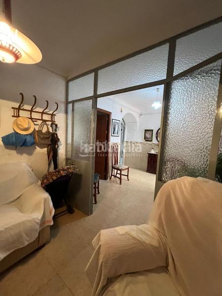 Foto 7e69b892-f423-48dc-8ac5-4f809832afd0. Maison jumelée dans Cabra