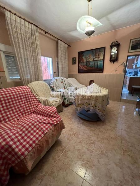 Foto b39af5e4-51a9-4cd7-ac68-0a85bfd44283. Maison jumelée dans Cabra