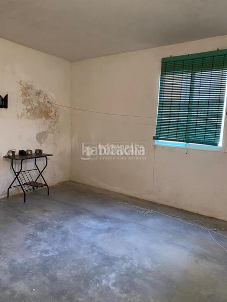 Foto 28b9ceef-ed17-4cfb-a478-cf596ae5fe0a. Towny house with heating in Cabra