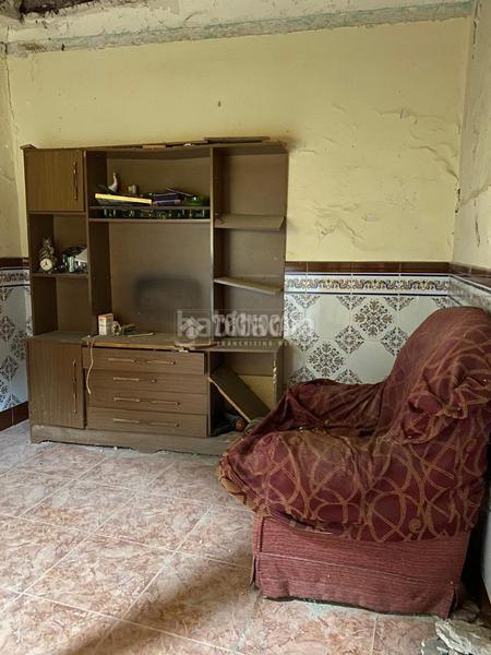 Foto 52077b37-ef6b-4f6f-9d85-bbb30f5d4d9c. Towny house with heating in Cabra