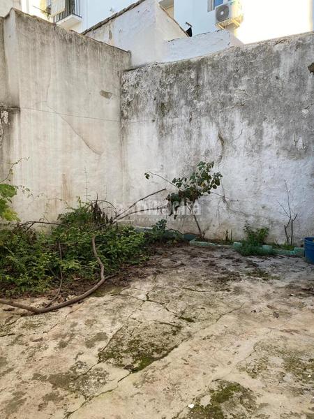 Foto 82cd106e-7fc1-482d-8efa-38d242138762. Towny house with heating in Cabra