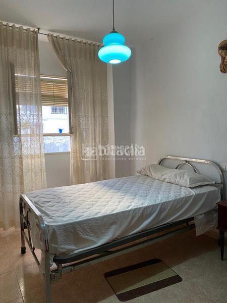 Foto 8de41c4e-ca2e-47b9-b3c3-415e98194d16. Towny house with heating in Cabra