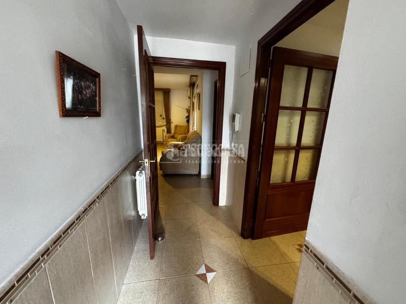 Foto 305c109c-d3e0-4195-abcb-3ad1310f68ac. Casa pareada casa en venta en Cabra