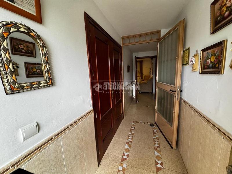 Foto 355f6a08-cf3d-462c-8783-24bd0856c492. Casa pareada casa en venta en Cabra