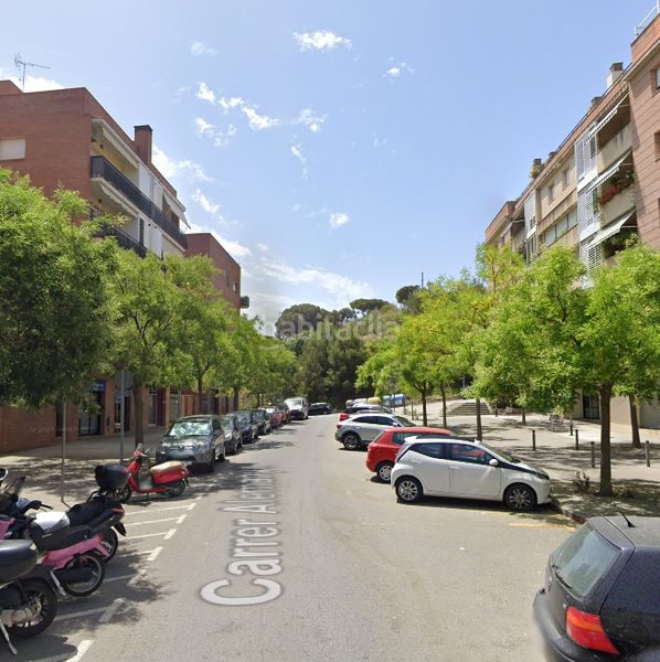 Foto 3d2a7d31-50ef-4969-8639-f01fb8d24301. Pis a La Llàntia Mataró
