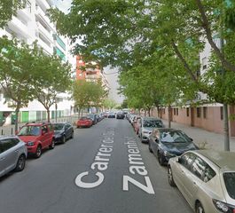 Pis a Carrer del Doctor Zamenhof
