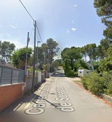 Xalet  Carrer de la creu de sussalba. Corbera de llobregat (barcelona). "okupado" (no se puede visitar