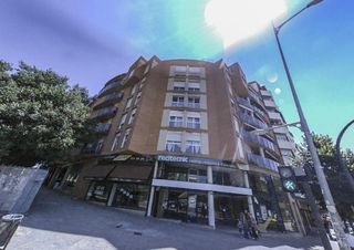 Pis a Passeig del Vint-i-dos de Juliol