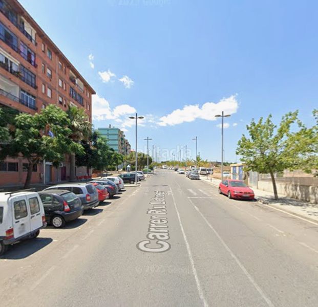 Foto ec166fe9-ec17-4c38-ad60-f49118115a8f. Pis a Campclar Tarragona