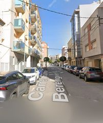 Etagenwohnung  Carrer ramon berenguer iv. Cambrils (tarragona). sin posesión “ocupado” (no se puede visita