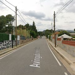 Chalet  Avinguda de les flors. Alcover (tarragona). sin posesión “ocupado” (no se puede visitar