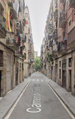 Pis  Carrer de sant vicenç. Barcelona (barcelona). sin posesión “ocupado” (no se puede visit