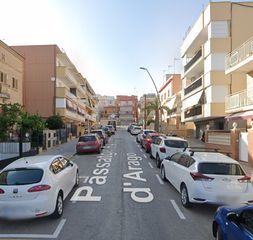 Etagenwohnung  Passatge agustina d'aragó. Castelldefels (barcelona). sin posesión “ocupado” (no se puede v