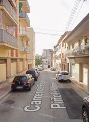 Piso  Carrer de rafael piñol i maimí. Sant feliu de guíxols (girona). sin posesión “ocupado” (no se pu
