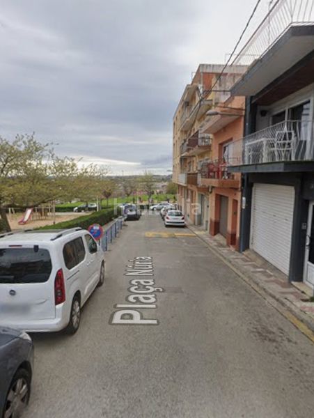 Foto c386e30f-20c1-4000-9a6b-a24a77494bf1. Pis a Els Pavos Blanes