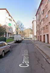 Flat  Carrer valladolid. Lleida (lleida). sin posesión “ocupado” (no se puede visitar ni