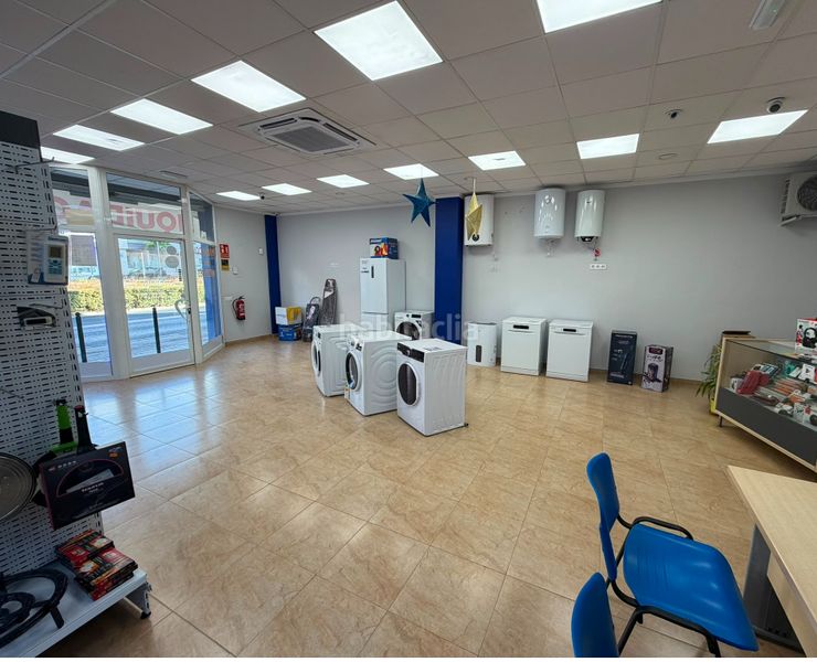 Foto 3df3e323-4b7b-43d6-b357-63074274a252. Local comercial a Vilamarxant