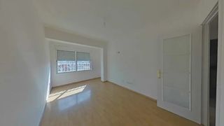 Pis  Carrer de magí colet. Sabadell, (barcelona). en rentabilidad (se vende alquilado, no s