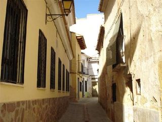 Maison  Calle huerta torán. Utiel ( valencia ) sin acceso (estado ruinoso, no es posible vis