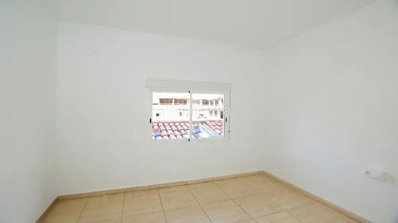 Foto 83ba6140-8b8d-4730-984e-58e47f8ca82e. Flat in Estadi-Santa Anna Vic