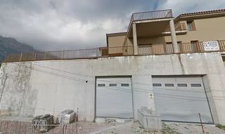Etagenwohnung  Carrer de sant sebastia. Manresa, (barcelona). sin posesión “ocupado” (no se puede visita