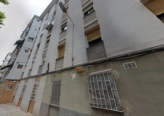 Appartamento  Carrer de l'àlber. Cornellà de llobregat, (barcelona). sin posesión “ocupado” (no s