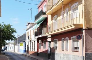 Pis  Calle arcipreste julio mata. Daimiel (ciudad real). "okupado" (no se puede visitar ni hipotec