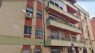 Pis  Calle antonio machín. Sevilla. sin posesión (no se puede visitar ni hipotecar).