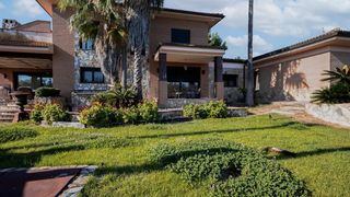 Chalet  Urbanización golf guadiana. Badajoz. sin posesión (no se puede visitar ni hipotecar).