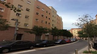Etagenwohnung  Carrer de travau. Barcelona. sin posesión (no se puede visitar ni hipotecar).