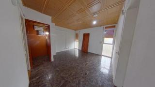 Etagenwohnung  N/a. Barcelona. "okupado" (no se puede visitar ni hipotecar).