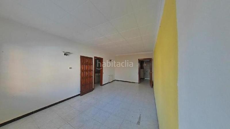 Foto be4a8745-b35c-425b-91f8-50c7511972cf. Piso (barcelona). "okupado" (no se puede visitar ni hipotecar). en Sabadell