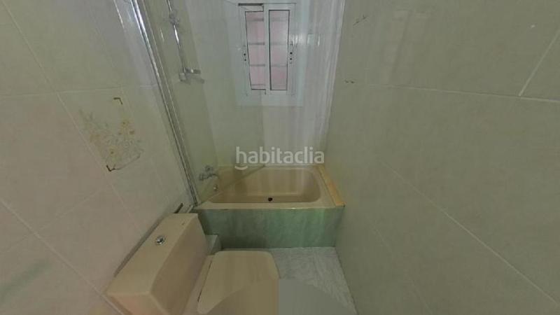 Foto ca84e6c7-3726-4175-b447-43b3196e0bb7. Piso (barcelona). "okupado" (no se puede visitar ni hipotecar). en Sabadell