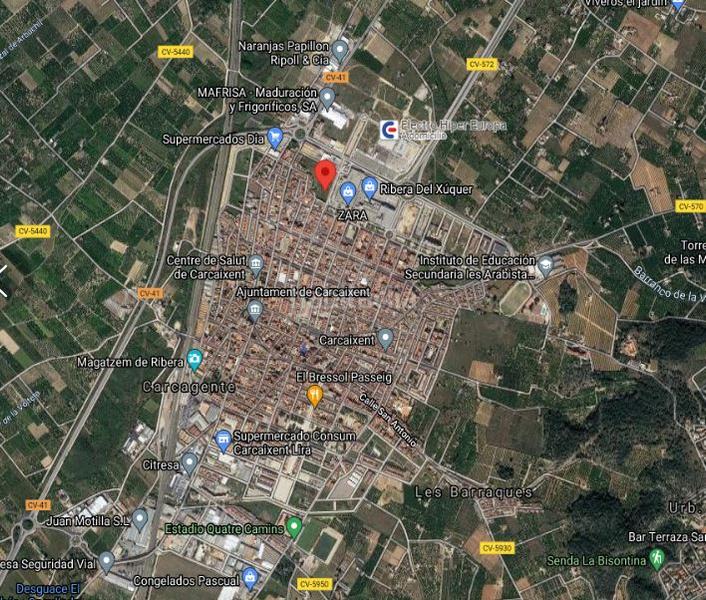 Foto dd8ff350-a16e-4d86-b4e0-2cff5653333c. Terreno residencial en avinguda joan xxiii 21d activo bancario en Carcaixent