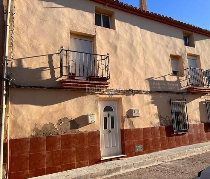 Foto 19d92da8-47e3-4112-a948-54d570ca7ab9. Casa en calle rambla 40 activo bancario en Requena