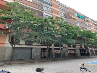 Flat  Carrer de les teixidores. Salt (gerona). en rentabilidad (no se puede visitar ni hipotecar